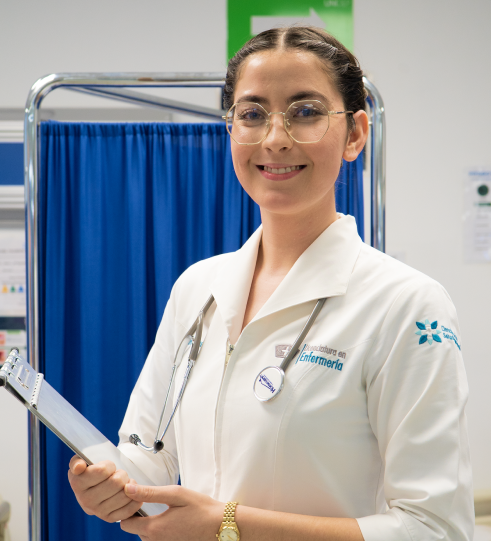 Doctora sonriendo